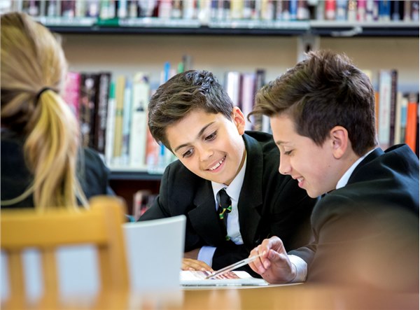 金石家族辦公室“國(guó)際教育規(guī)劃講座”圓滿舉辦